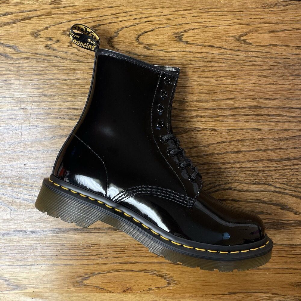 Dr. Martens Women Combat Boot Casual 1460 Patent Leather Black Size 6 7 NEW